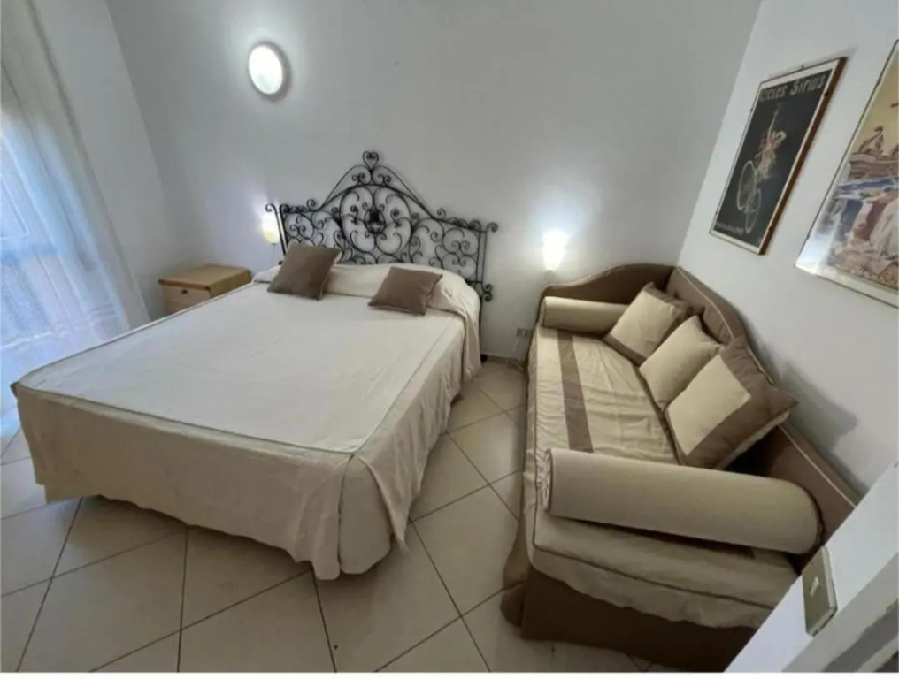 Villa 130 serra Alimini 2