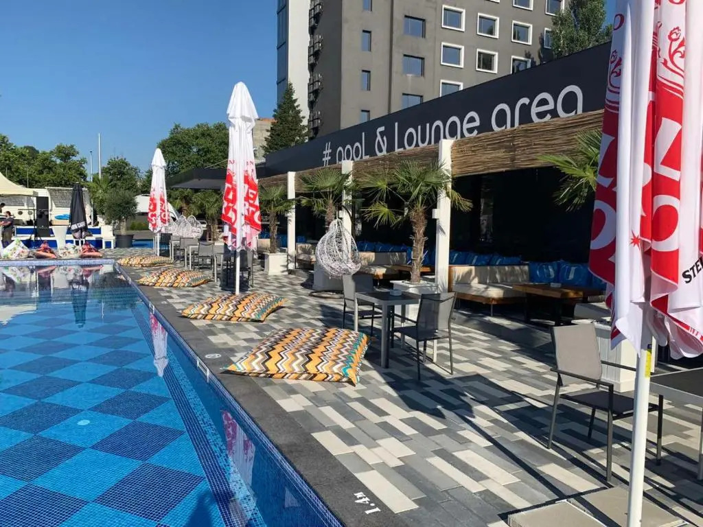Hotel Urban