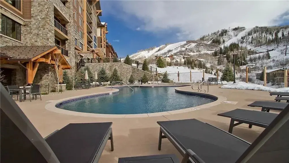 Skyfall Ridge 702 2 BedroomCondo By Moving Mountains