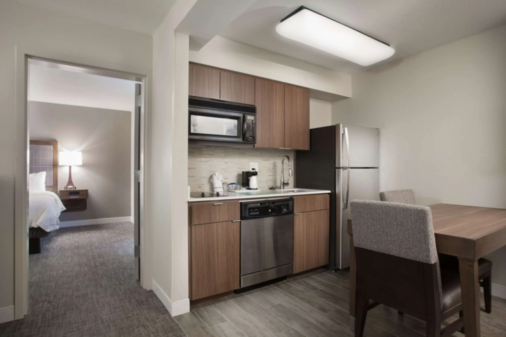 Hampton Inn & Suites Dallas DFW Airport North Grapevine