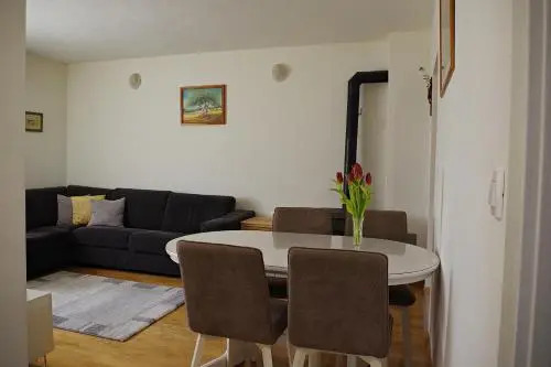 Apartment Pradini