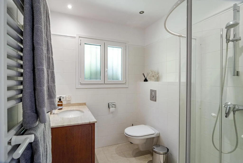 FJ - Private finca, 8 sleep, stunning views