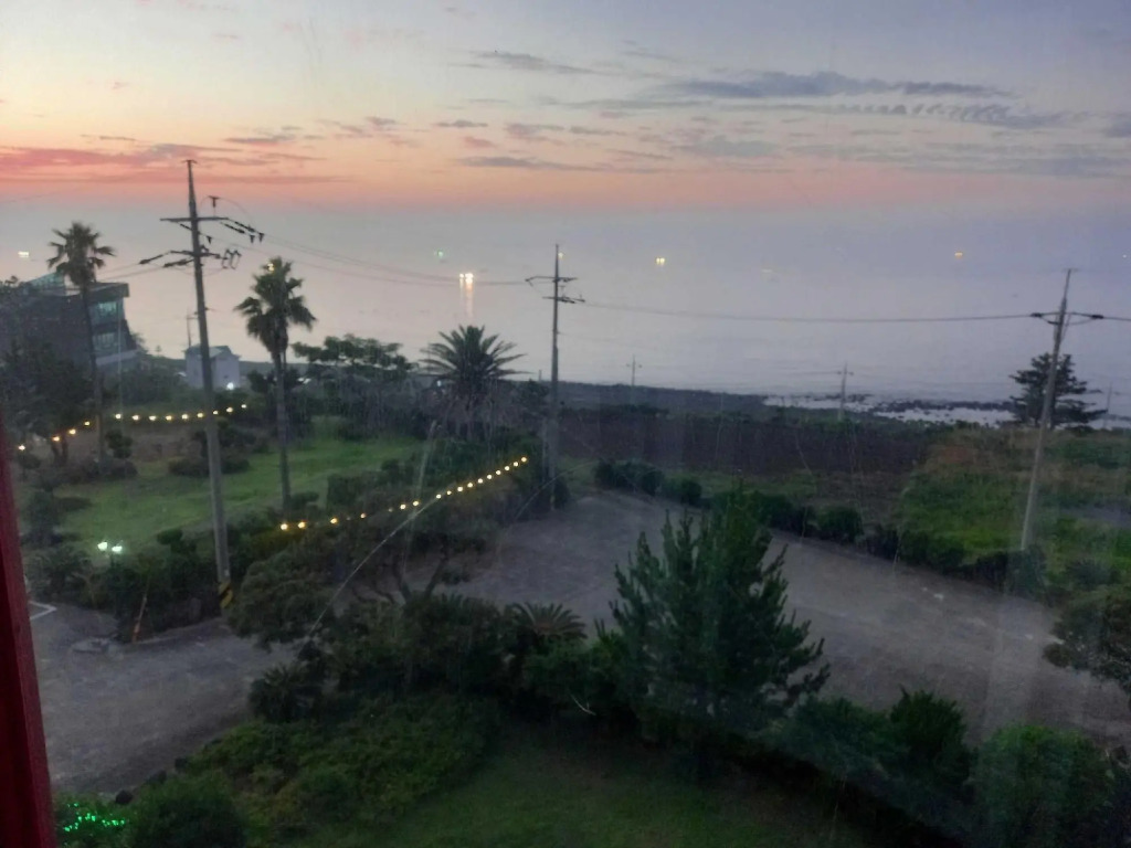 The Sea of Jeju Dream