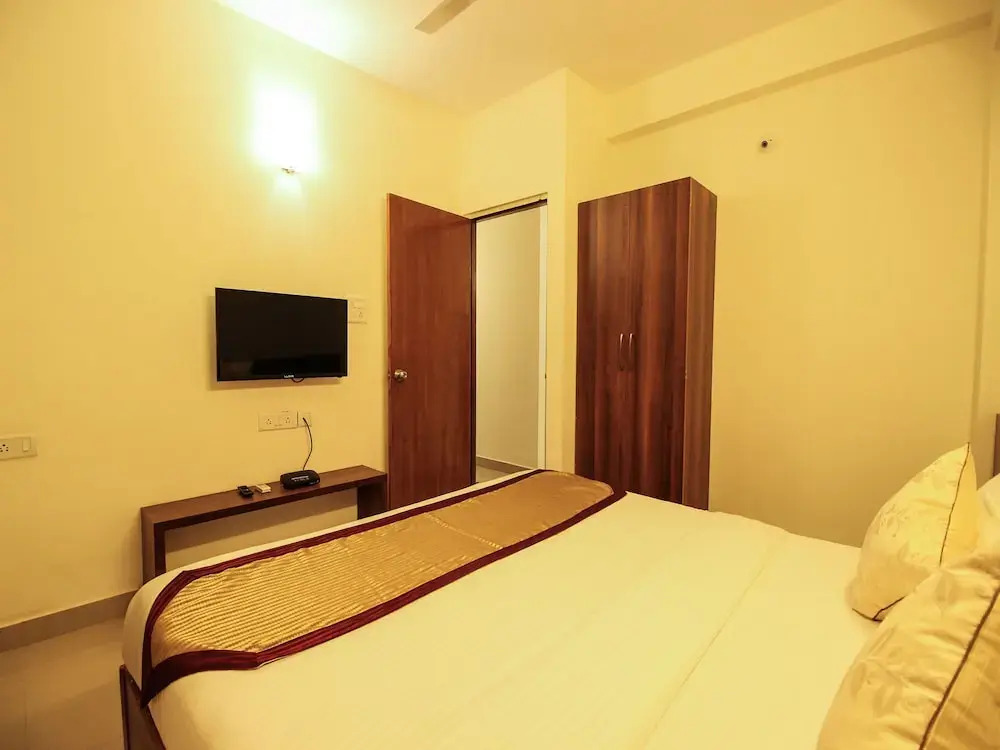 OYO 9890 Home 2BHK With Pool Vagator Beach