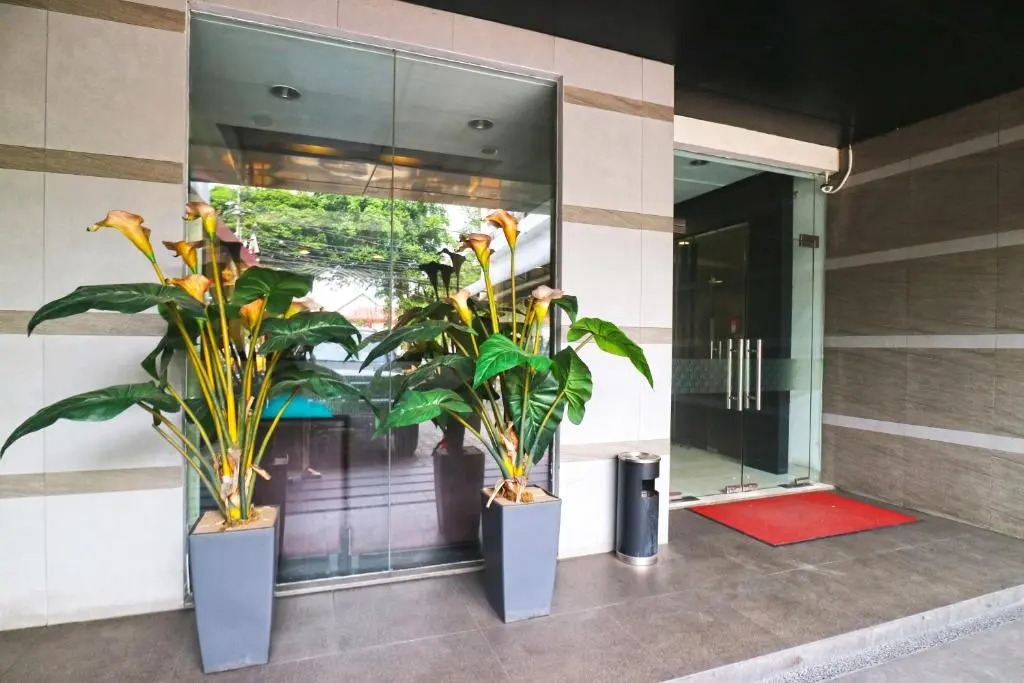 Collection O Hotel Antara