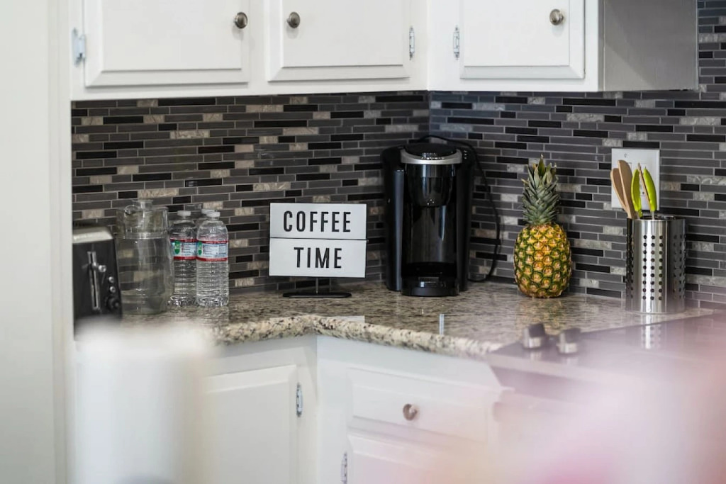 Cypress Serenity: 3Br Townhome With Garage, Private Patio, Community Pools (P33)