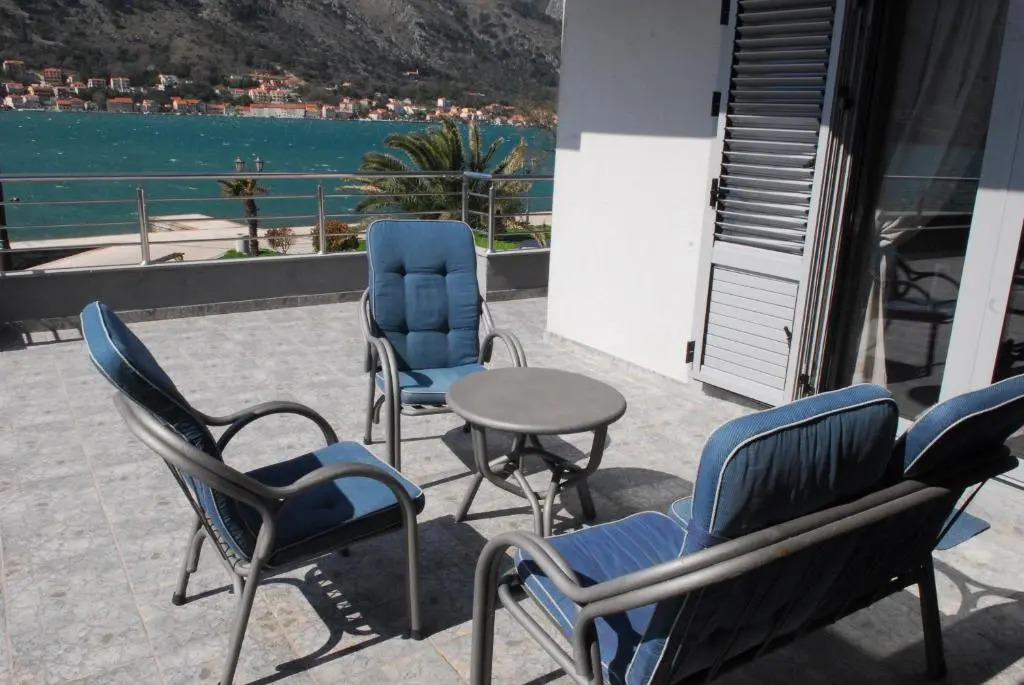 Bjelica Apartments Kotor