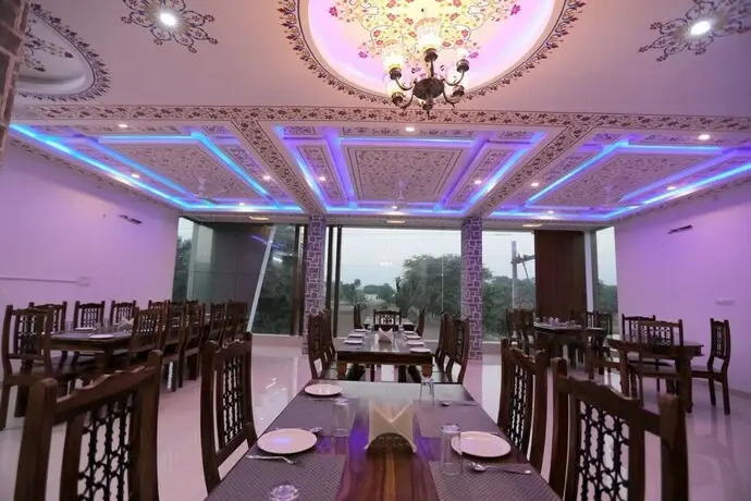 Vyanjan Hotel And Restaurant