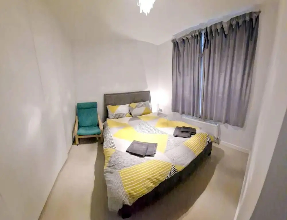 Modern 3-bed House in Surrey Quays