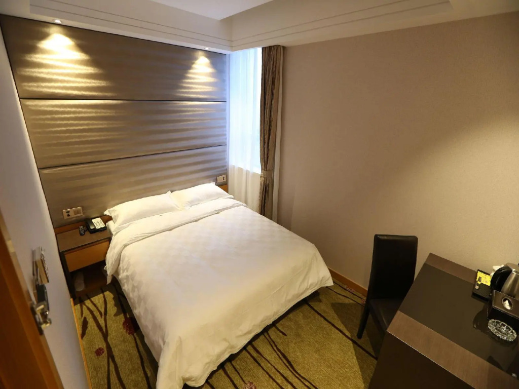 Forson International Luxury Hotel Store 1