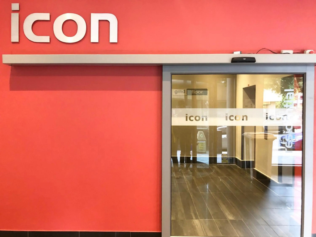Icon Self Catering Apartment in Cape Town near Waterfront and CTICC
