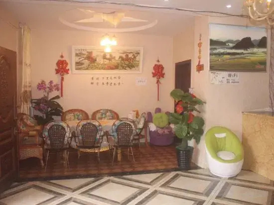 Jiujiulou Apartment
