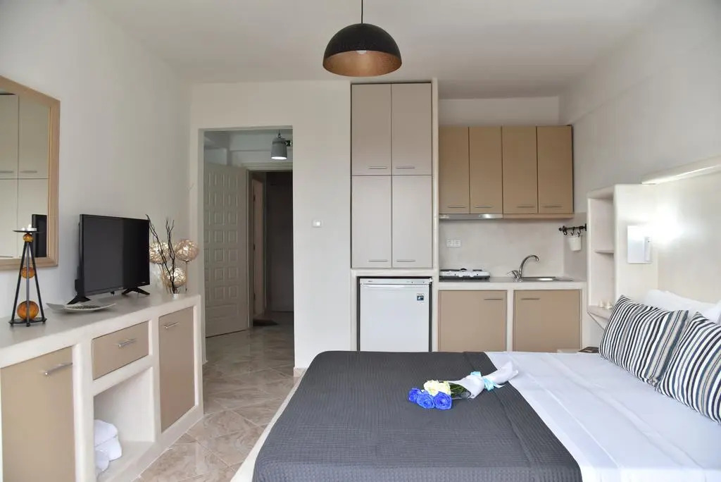 KyMa Studios and Suites