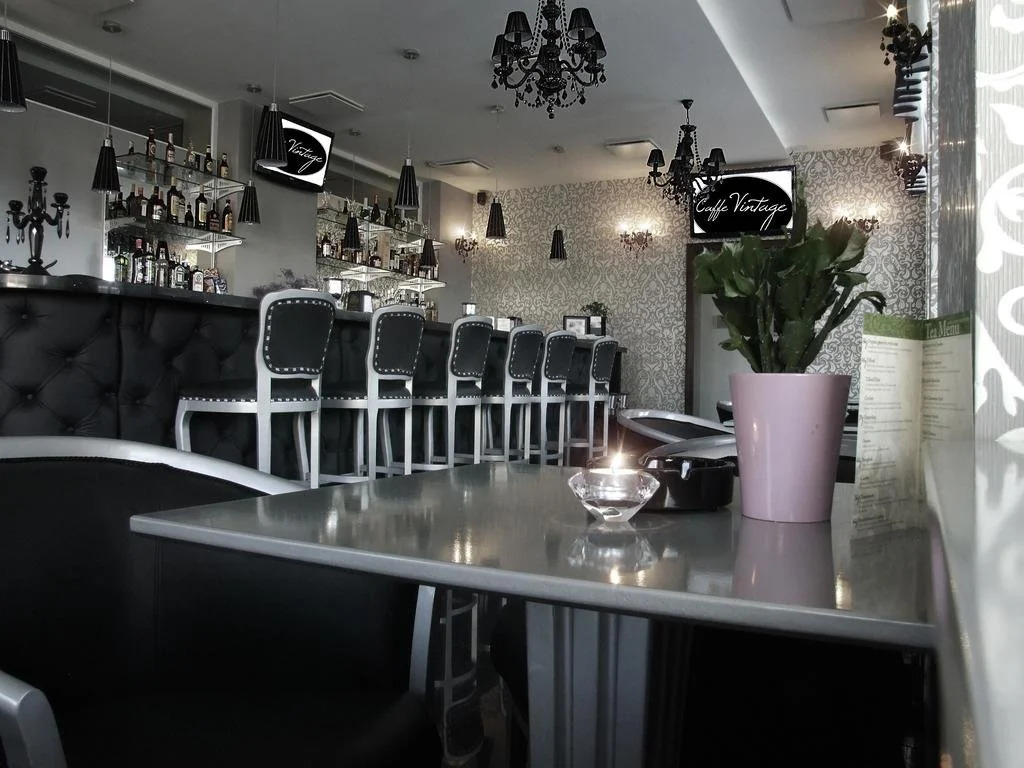 Boutique Hotel Empress