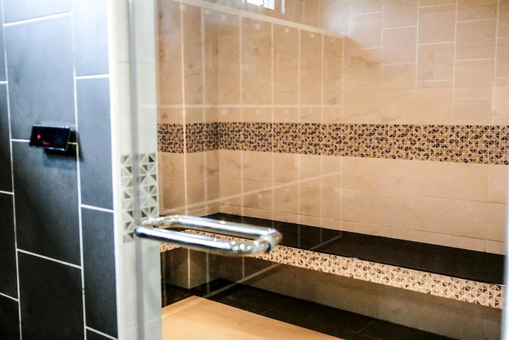 Hivetel Phuket