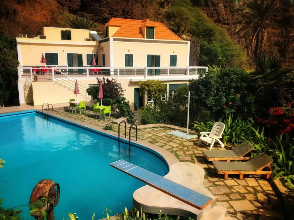 Casa Santa Barbara Deluxe
