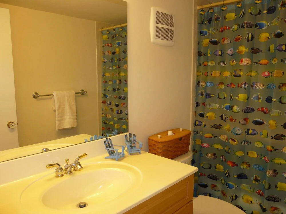 South Seas Tower 1-307