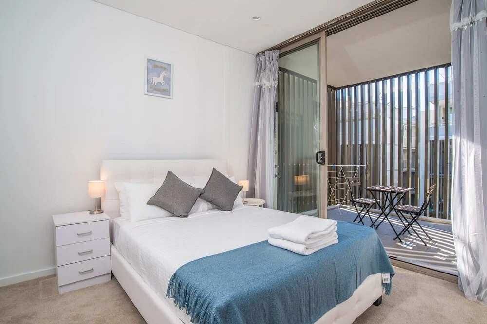 Roseberry Apartment For Travelling Couple In Green Square