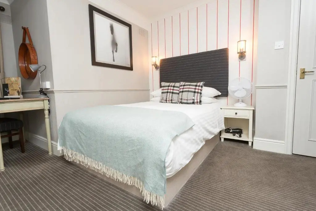 White Hart, Newmarket by Marstons Inns