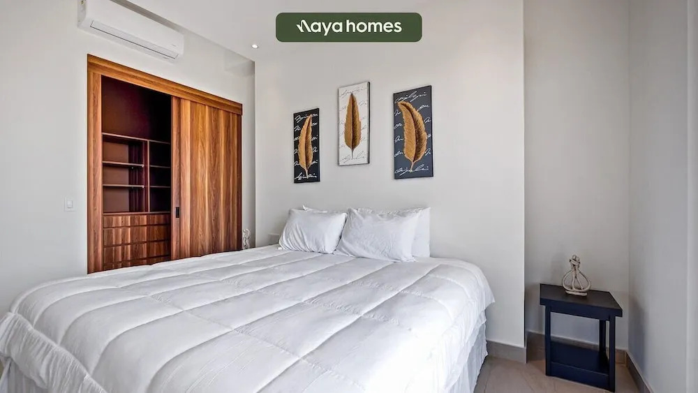 Equipped 3BR House - Pool - Gym - 5 min to Beach