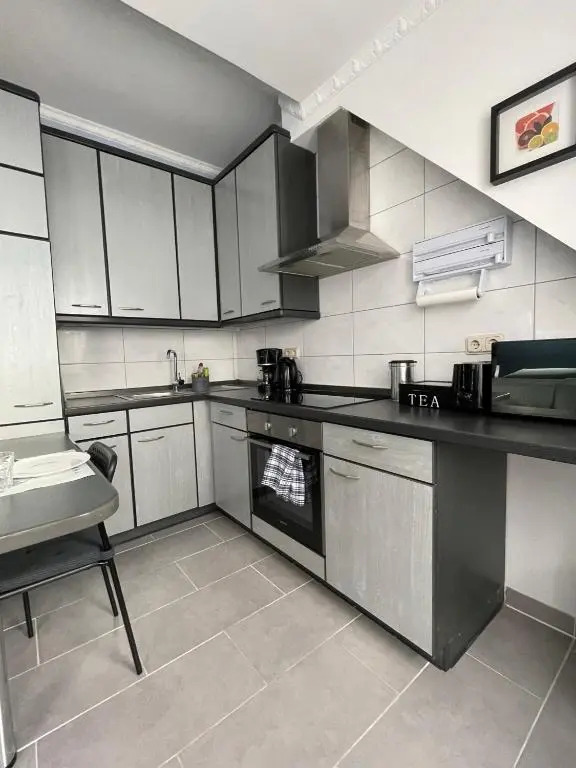 Deluxe Apartment
