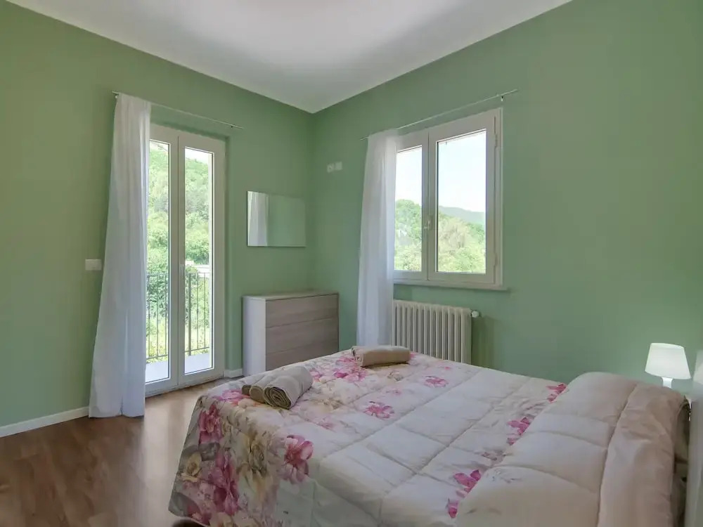 Villa in Borgo Pace With Private Pool