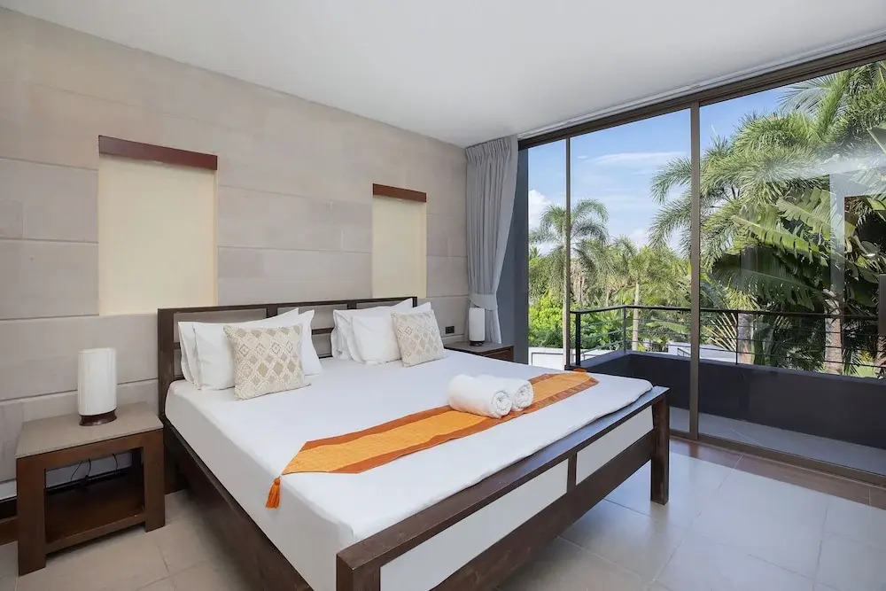Private 3BR Pool Access Villa Argent 10