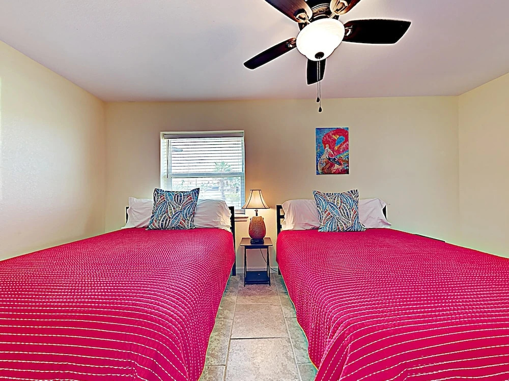 48 Sea Isle Village - One Bedroom Bungalow