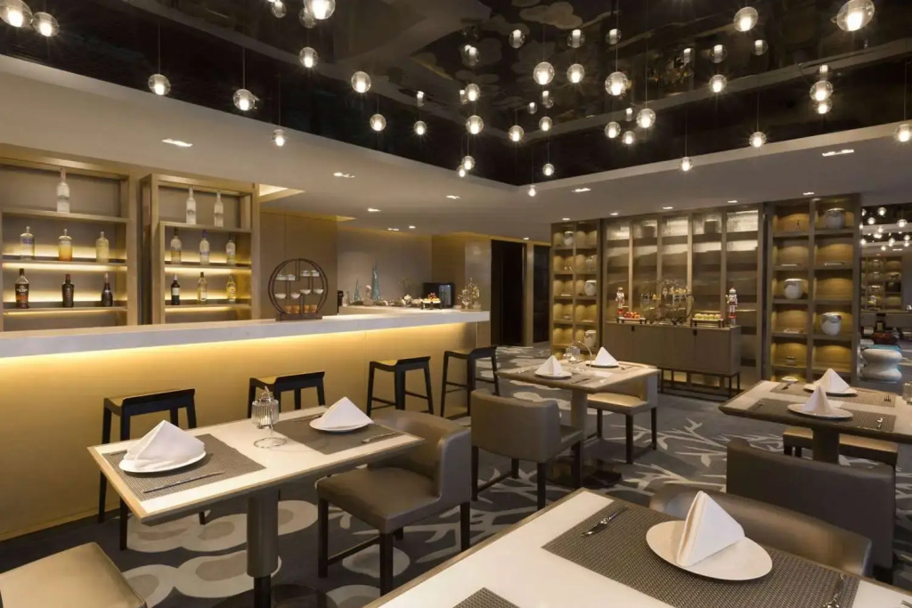Wyndham JinJiang Hotel
