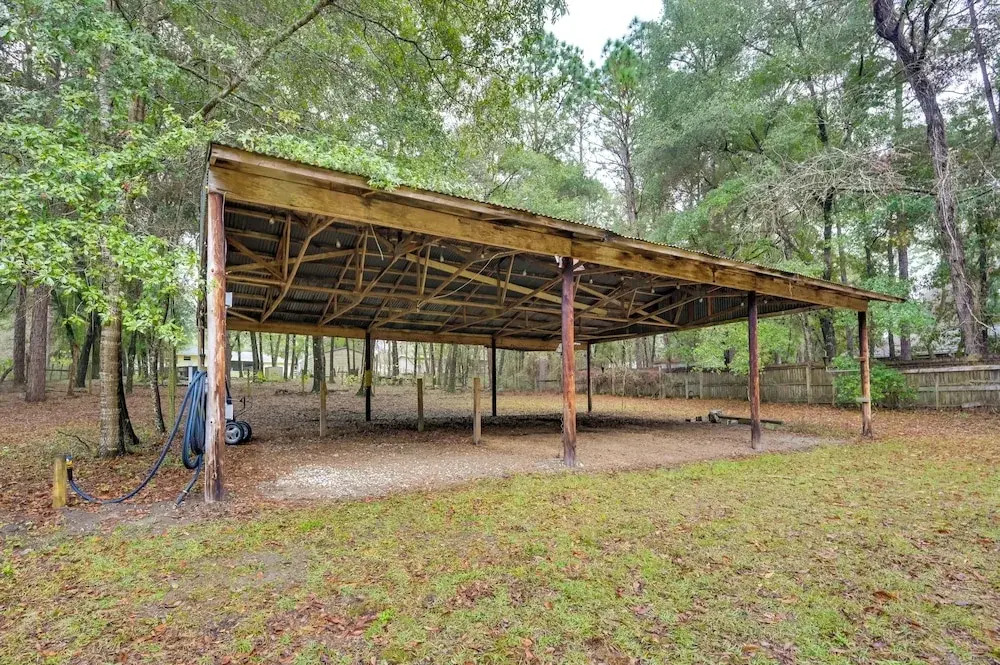 Pool Table, 4 Mi to Lake: Inverness Getaway