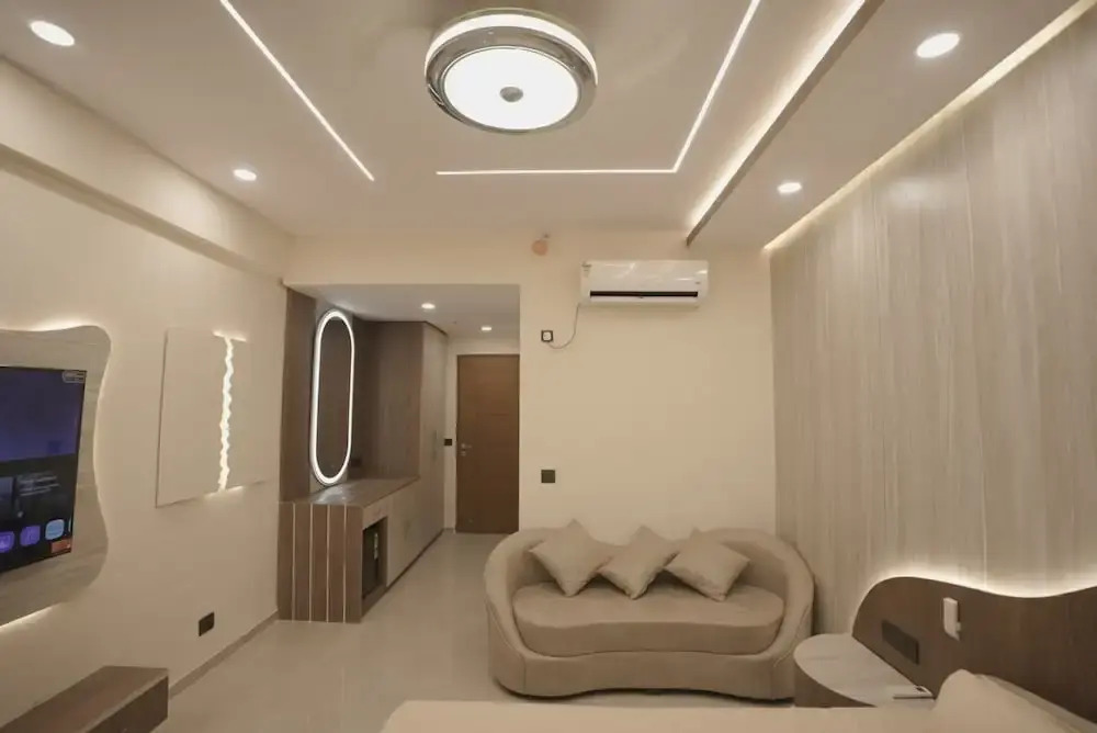 Villa Vistosa Omaxe Hazratganj