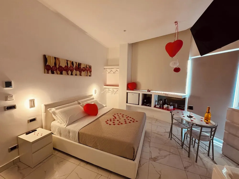 B&B Center City