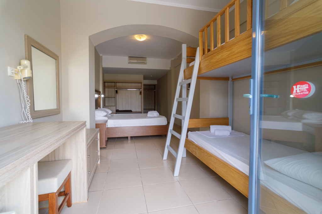 Hermes Hotel