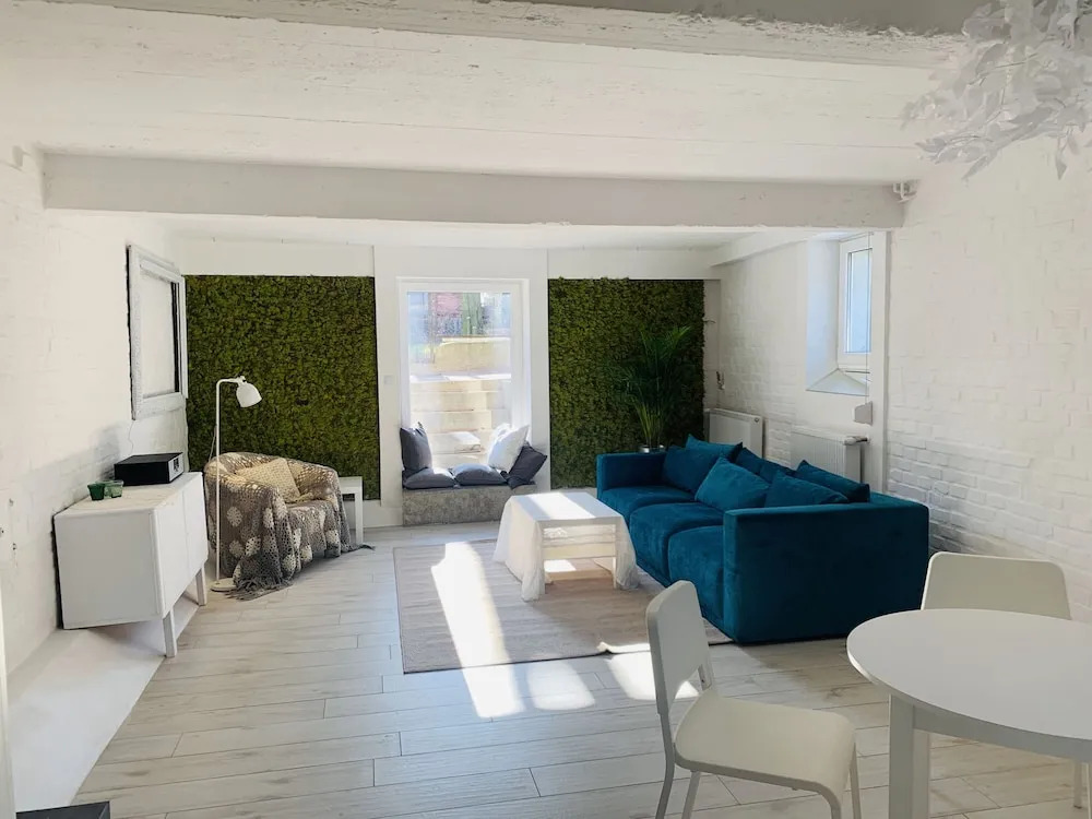 River Boulevard Loft