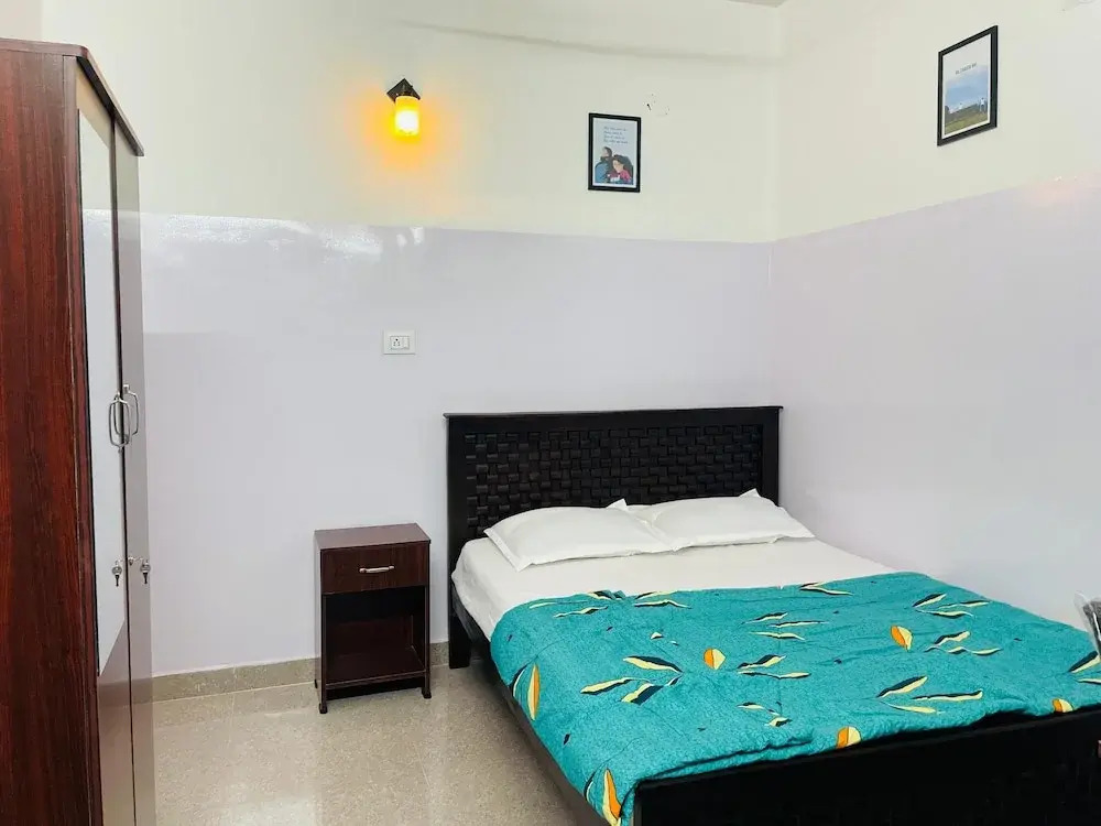 Zivo Stays, Guest House, #best hotel in Hyderabad Budget Friendly