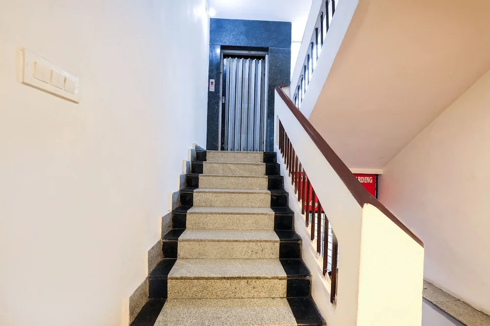 Hotel O Deccan Lodging And Boarding
