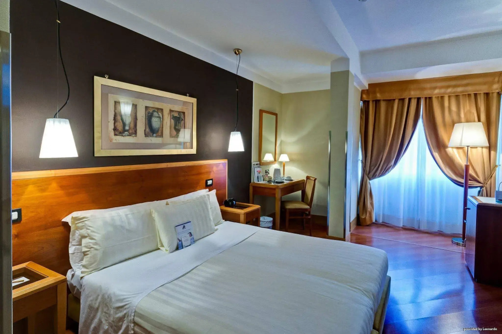 The Spring House Hotel Rome Vatican, Tapestry Collection Hilton