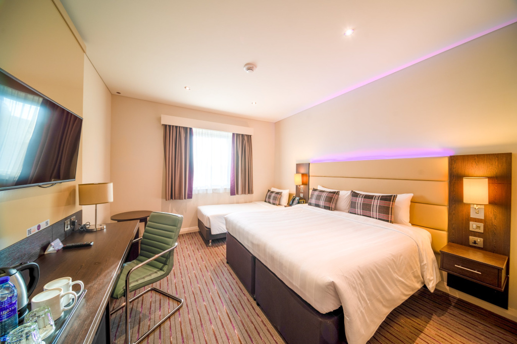 Premier Inn Dubai Al Jaddaf - An Emirates Group Company