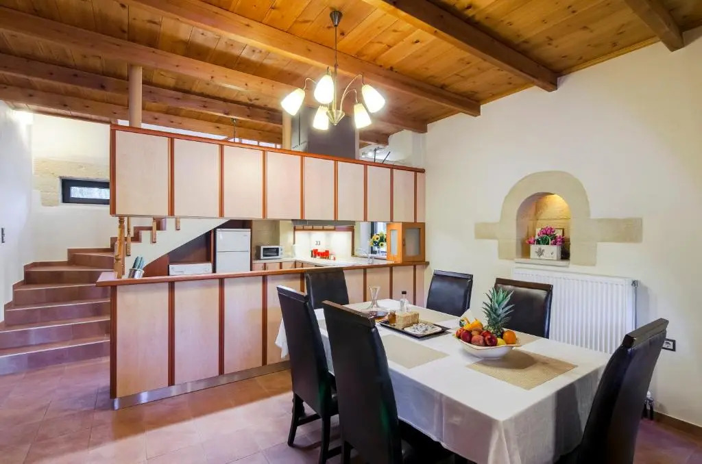 Villas Kalives