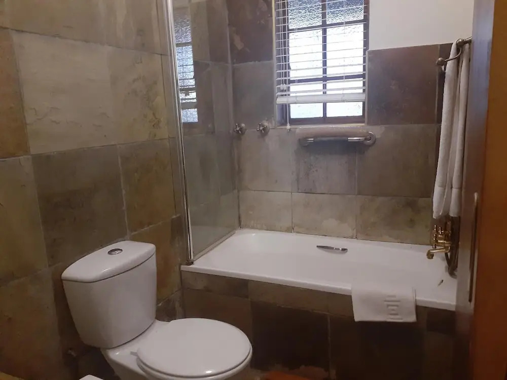 Sandstone Chameleon Guest House
