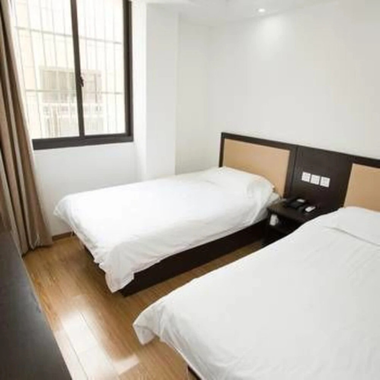 Hanyi Hotel