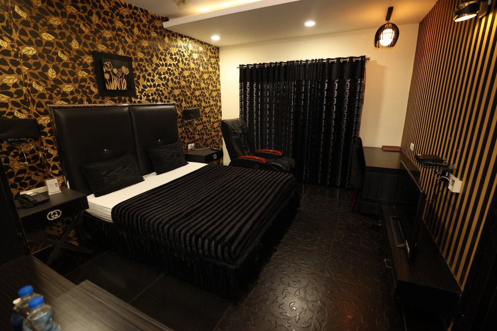 Hotel Varun