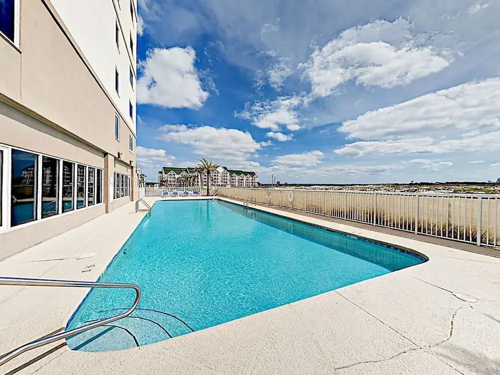 Gulf Shores Condo Panoramic Views by RedAwning