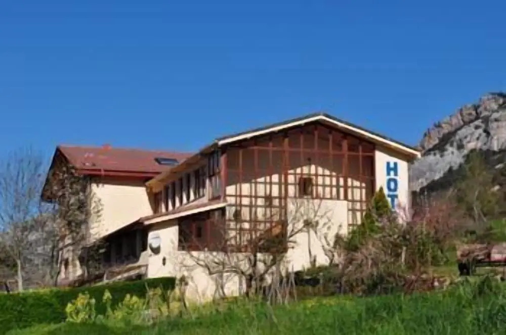 Hotel Torrecerredo