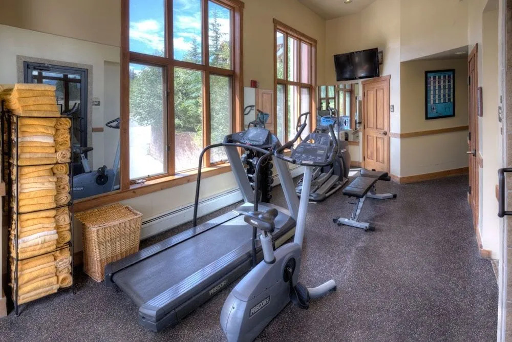 Red Hawk Lodge Condo