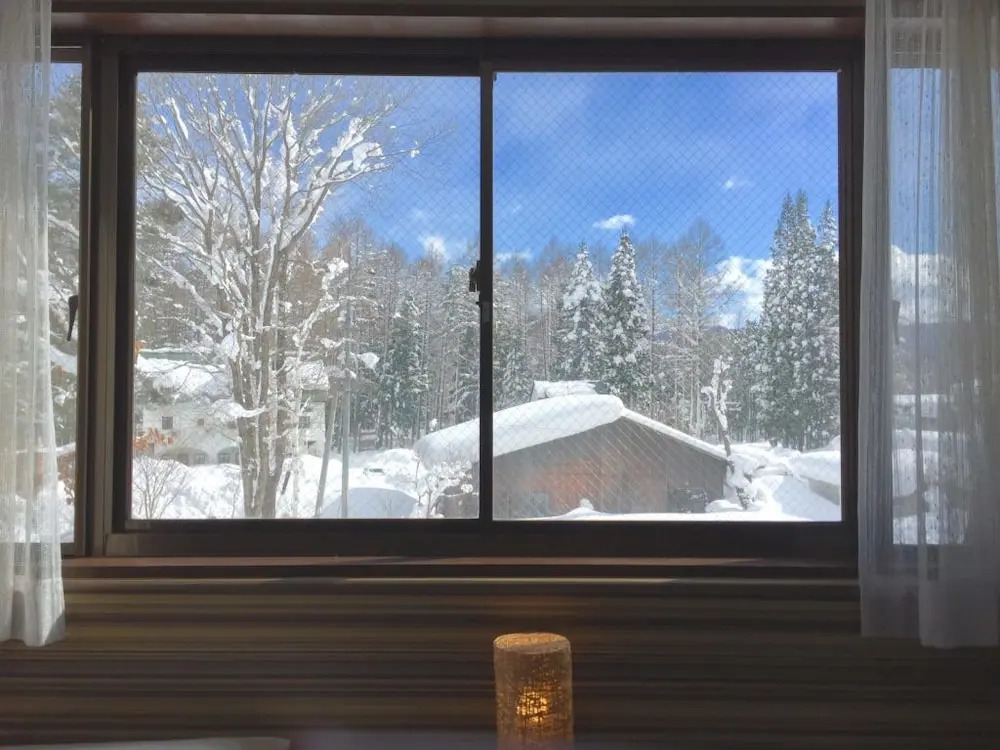 Hakuba Landmark Iwatake Lodge