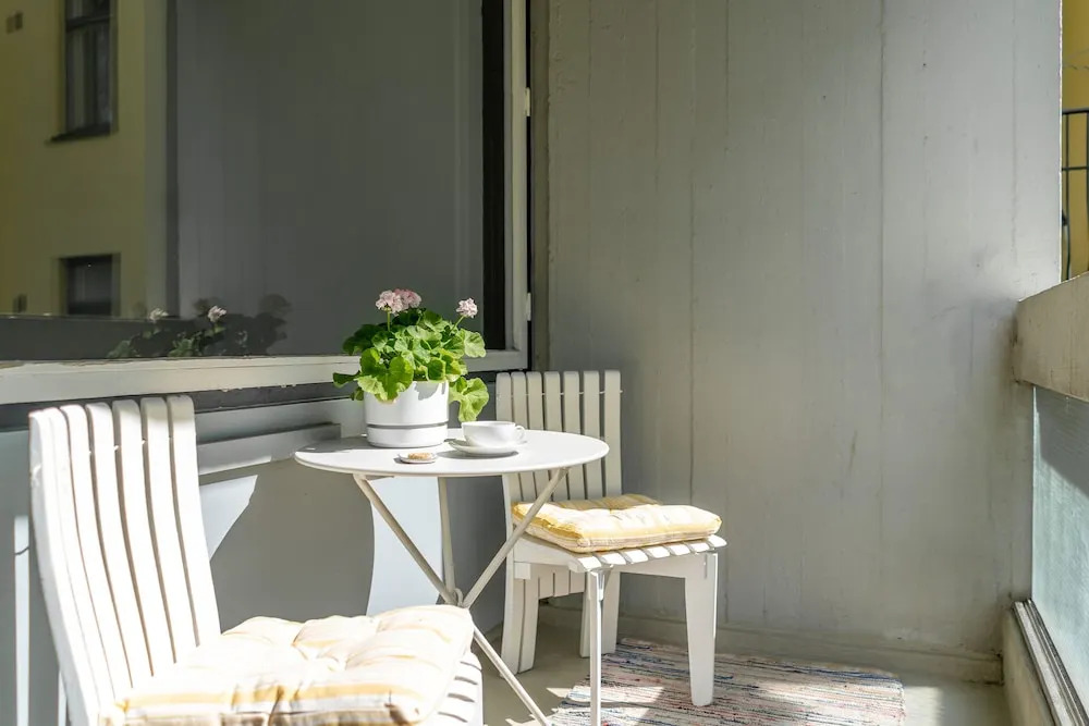 Helsinki home by Johanna Gullichsen