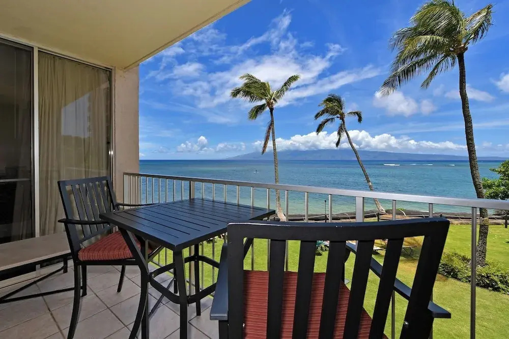 Royal Kahana #209 1 Bedroom Condo by RedAwning