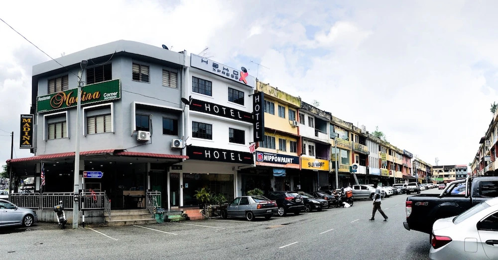 HAKO XPRESS TMN SKUDAI BARU