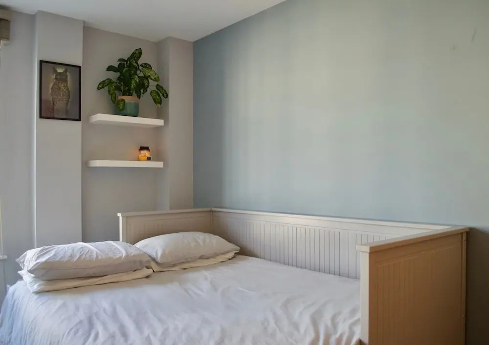2 Bedroom Modern Apartment At The Shore